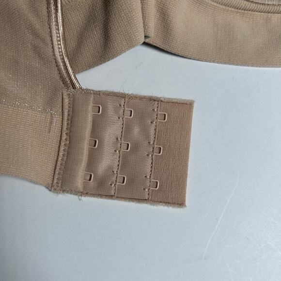 Bali Cool Comfort Full Coverage Wireless Padded Wide Strap Bra XL New - Picture 5 of 8